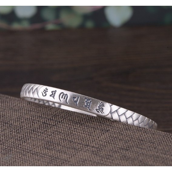 Vòng Tay Bạc S999 Om Mani Padme Hum - VT345