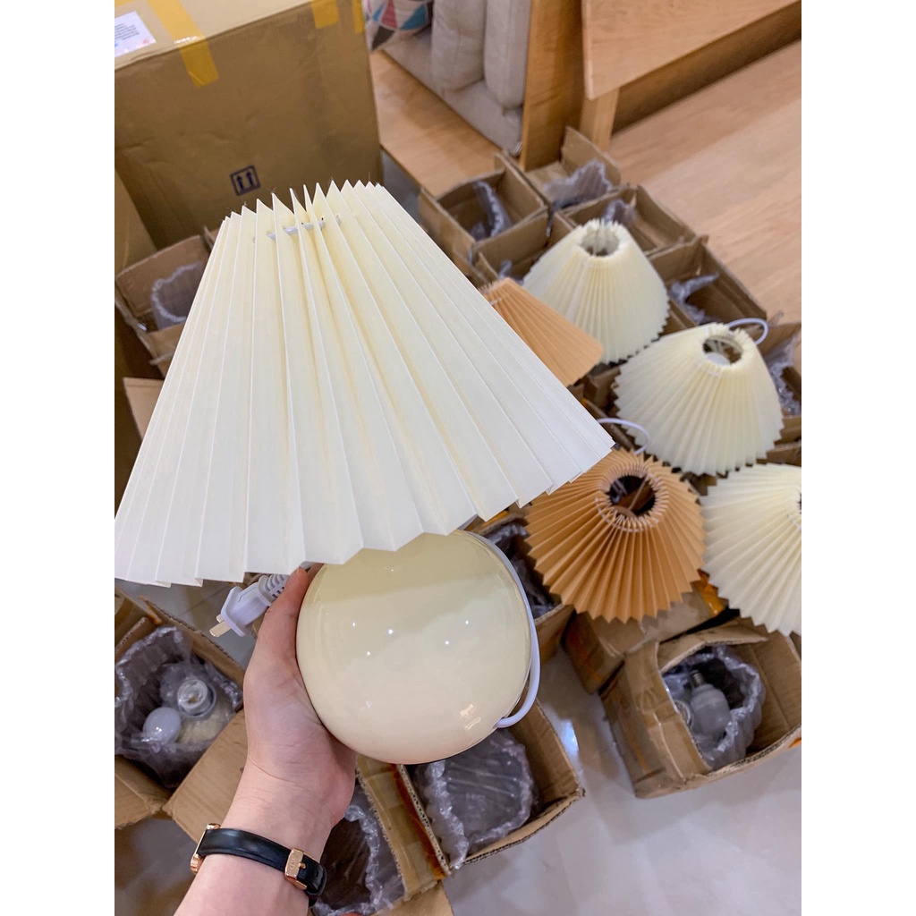 ĐÈN BÀN THÂN GỐM VÀ THÂN GỖ