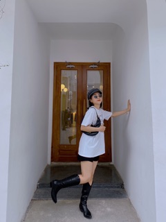 áo thun vogue freesize 2 màu đen trắng