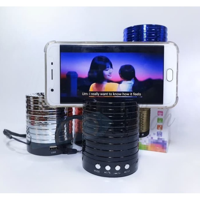 Loa Bluetooth Giá Rẻ Mini AK-889 Có Khe Để Điện Thoại