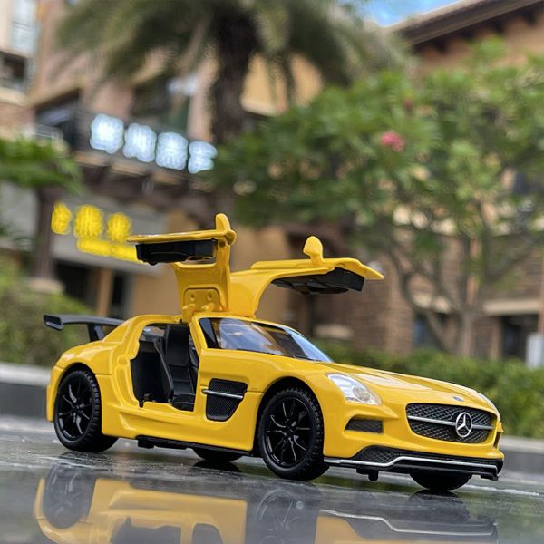 Mô hình xe Mercedes SLS AMG 1:32 DH