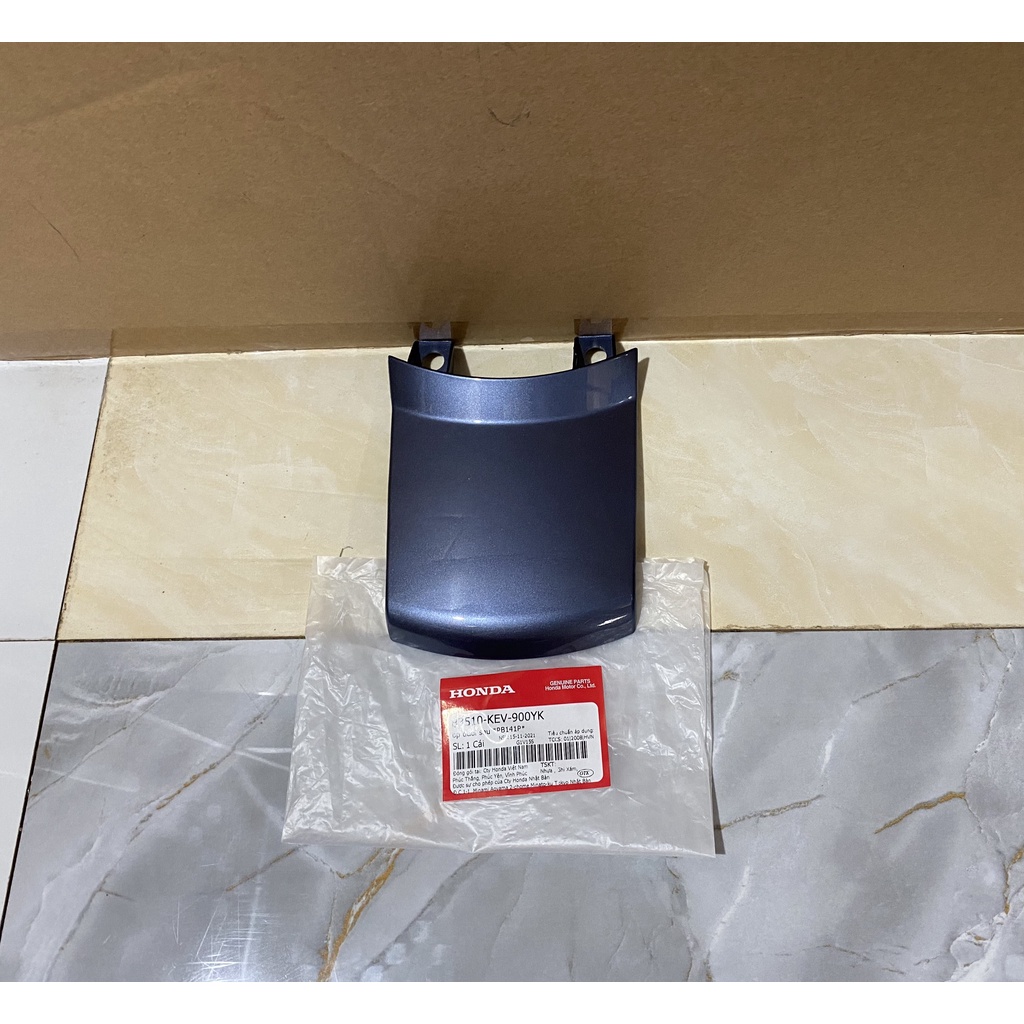 Ốp đuôi sau - Mui rùa HONDA WAVE Anlpha Cũ năm 2003 màu Ghi xám. 83510KEV900YK