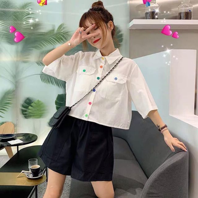 Croptop] Áo sơ mi croptop cúc màu form rộng | Shopee Việt Nam