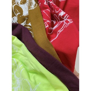 Áo thun nữ form lửng P&B in hình mickey