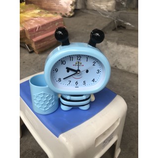 đồng hồ báo thức reo chuông