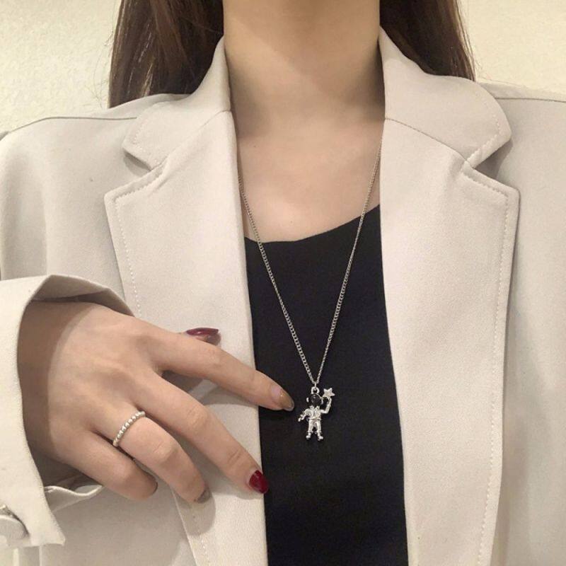 Vòng cổ mặt hình phi hành gia Hàn Quốc JP6 bằng thép không gỉ