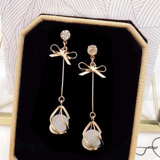 Đôi bông tai hình nơ xinh xắn thời trang dành cho nữ