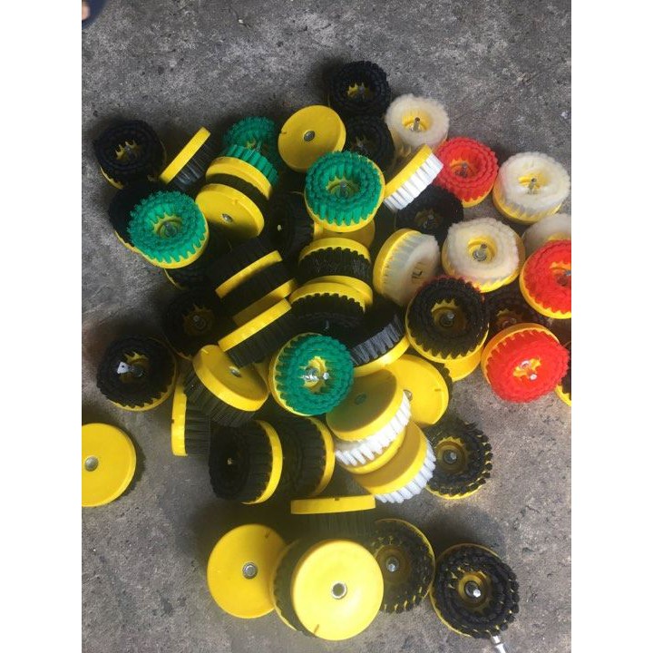 Bàn chải giặt ghế sofa lông mềm màu đen