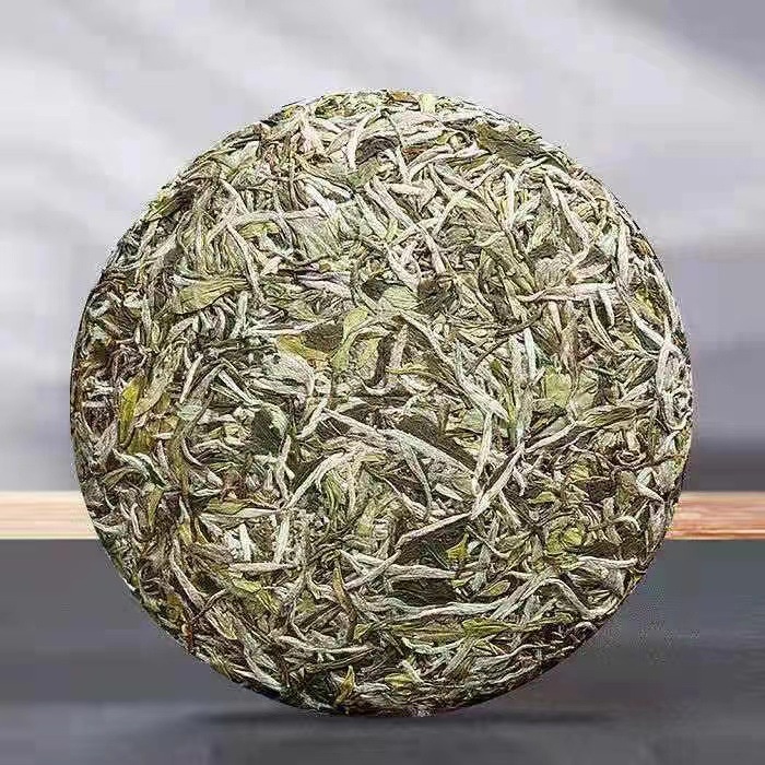 BẠCH TRÀ BẠCH HÀO NGÂN TRÂM - LÃO BẠCH TRÀ PHÚC KIẾN VÙNG NÚI CAO VÂN NAM (BÁNH 300 GRAM)