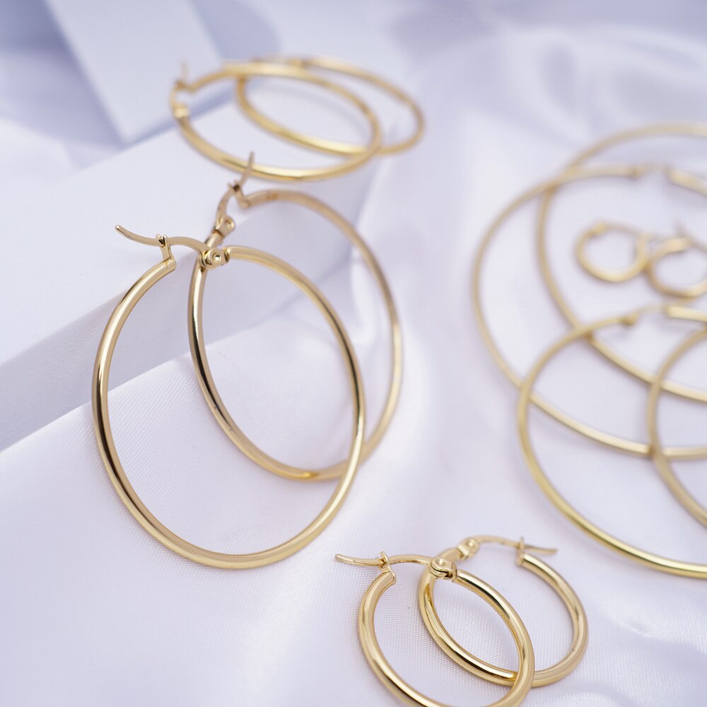 Khuyên Tai Tròn Bằng Thép Titan Không Gỉ 13 / 23 / 33 / 43 / 53 / 63 MM Phong Cách Punk Dành Cho Thanh Thiếu Niên