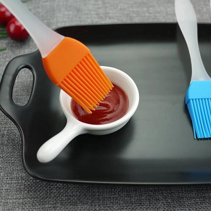 Cọ quét dầu ăn, gia vị, nước sốt bằng silicon chịu nhiệt