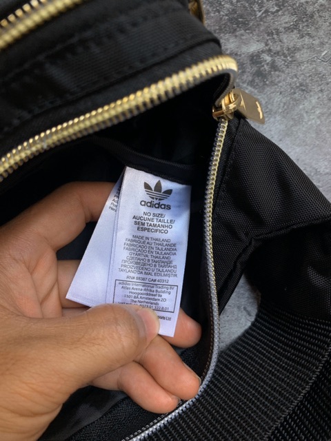 ⚡️ (Ảnh thật) Túi bao tử / Túi đeo chéo 3 LÁ ORIGINALS WAIST BAG - GF3200 / XUẤT DƯ XỊN / SẴN HÀNG | CAM KẾT CHẤT LƯỢNG | BigBuy360 - bigbuy360.vn