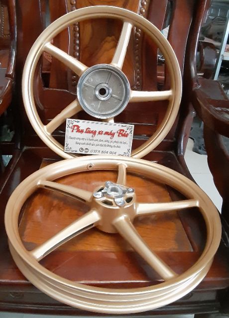 Bánh mâm 5 cây XMOOE dành cho SIRURS TAURUS JUPITER full vỏ ruột nhỏ trước 60,sau 70 như hình