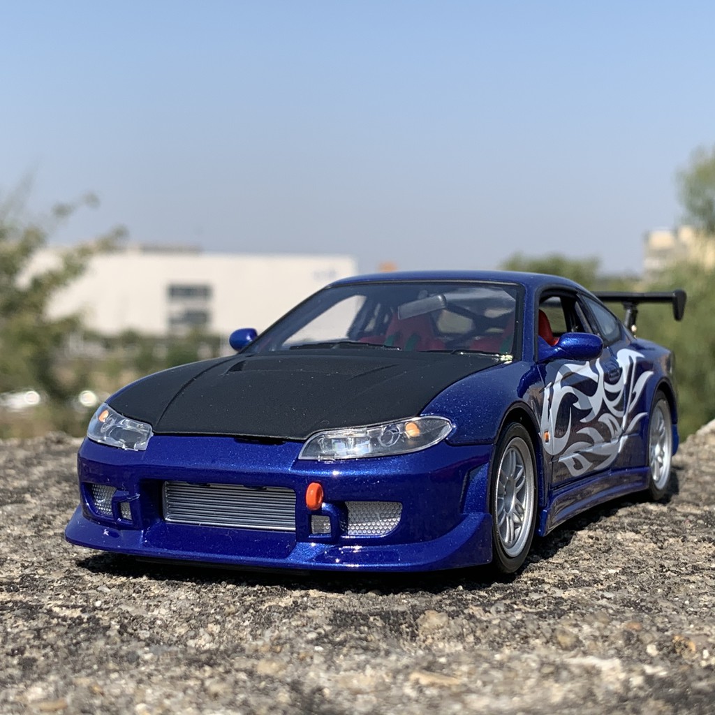 Mô Hình Xe Hơi Nissan Silvia S15 Bằng Hợp Kim Tỉ Lệ 1: 24