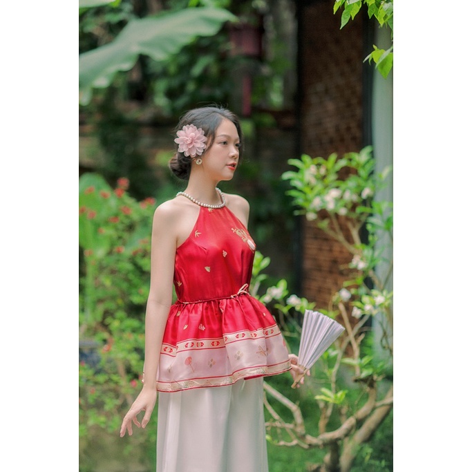 Sumire Store Áo yếm xòe organza Hoa Niên Ca - Đỏ