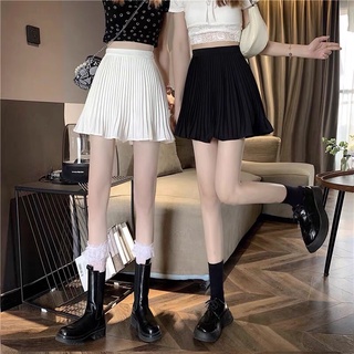 Chân váy xếp ly