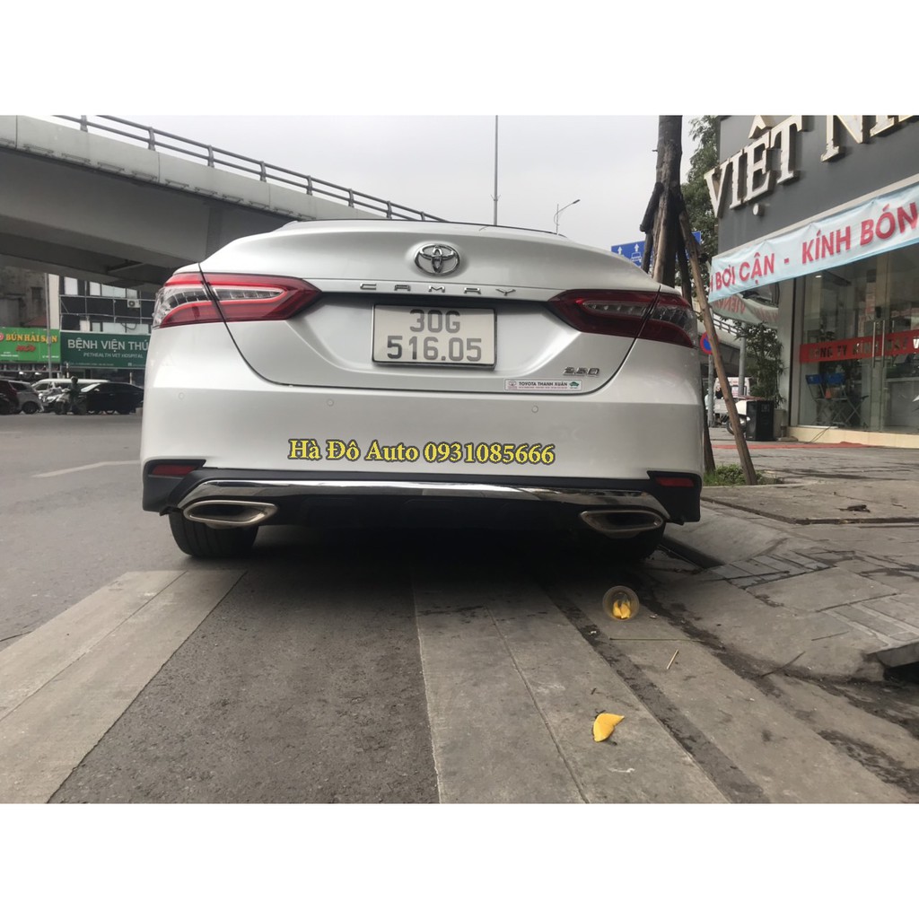 Líp Chia Pô Camry 2019/2021 Mẫu Mercedes