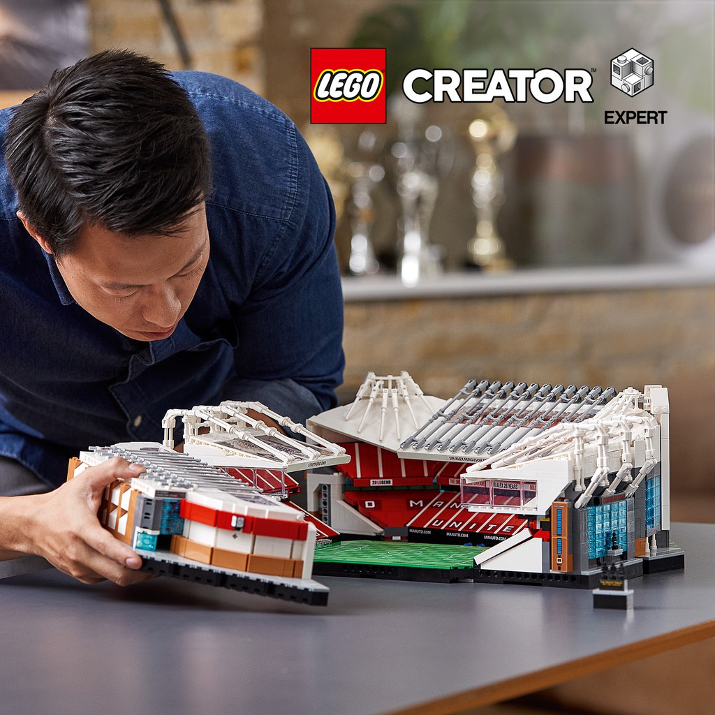 LEGO CREATOR 10272 Sân Vận Động Old Trafford - Manchester United (3898 chi tiết)