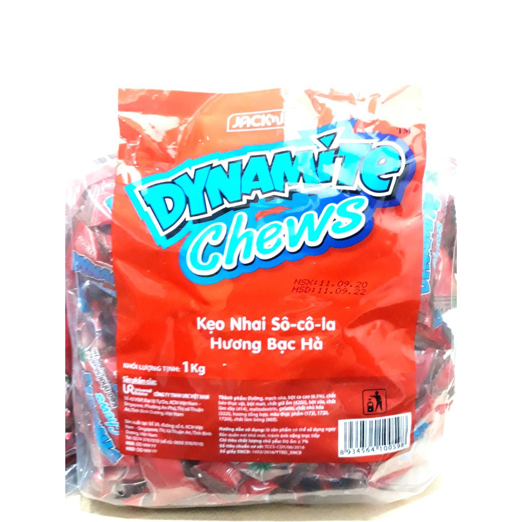 Thùng 8 Gói 1kg Kẹo Nhai 3 Viên Socola Hương Bạc Hà Dynamite (Khoảng 190 - 195 chiếc/ kg)