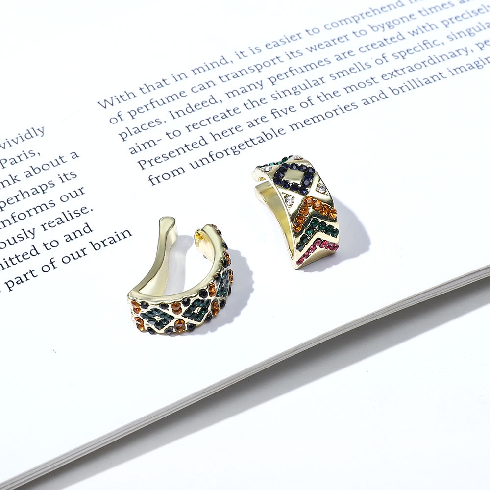 Set 1/2 khuyên tai kim loại phong cách retro cho nữ