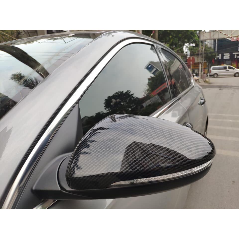 Ốp gương chiếu hậu cacbon xe Kia Cerato 2019- 2021 Vân Carbon cao cấp