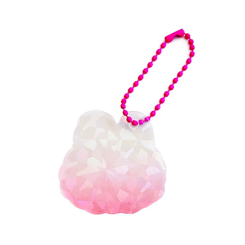 Chìa khóa acrylic nhiều màu sắc.