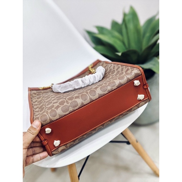 Túi tote nữ Coach Cashin C6620 C6338 - sale