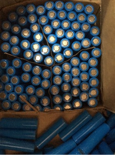 TNS..Cell lion xanh mới 100%