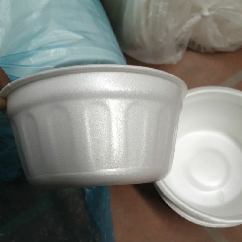 Bát xốp có nắp đậy