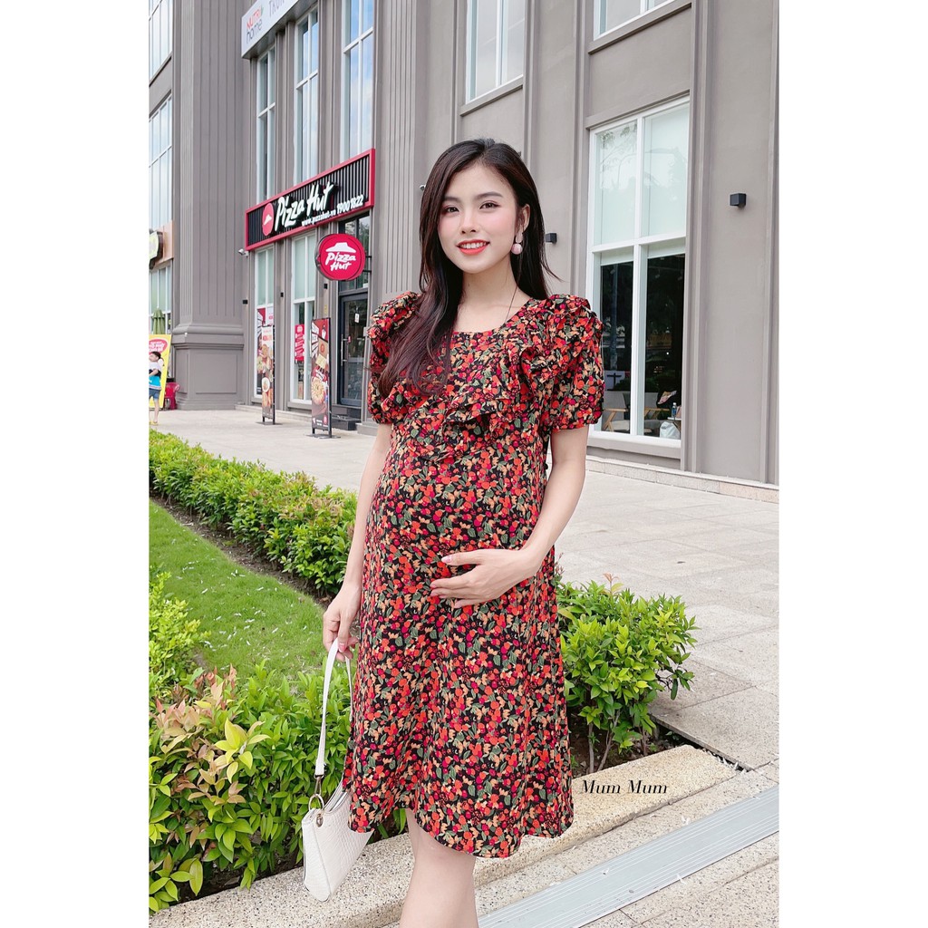 Đầm Bầu hoa suông viền bèo.