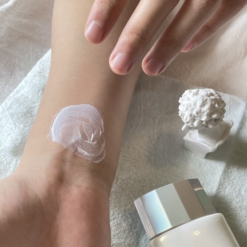 BABREA Kem Chống Nắng SPF50+ Chống Tia uv 50ml Dưỡng Ẩm Che Khuyết Điểm Cho Da Mặt