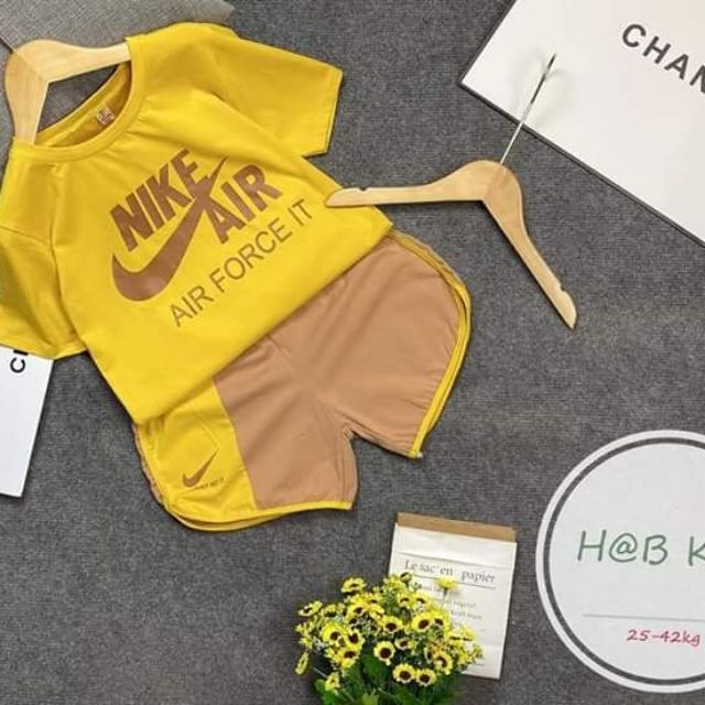 Đầm công chúa