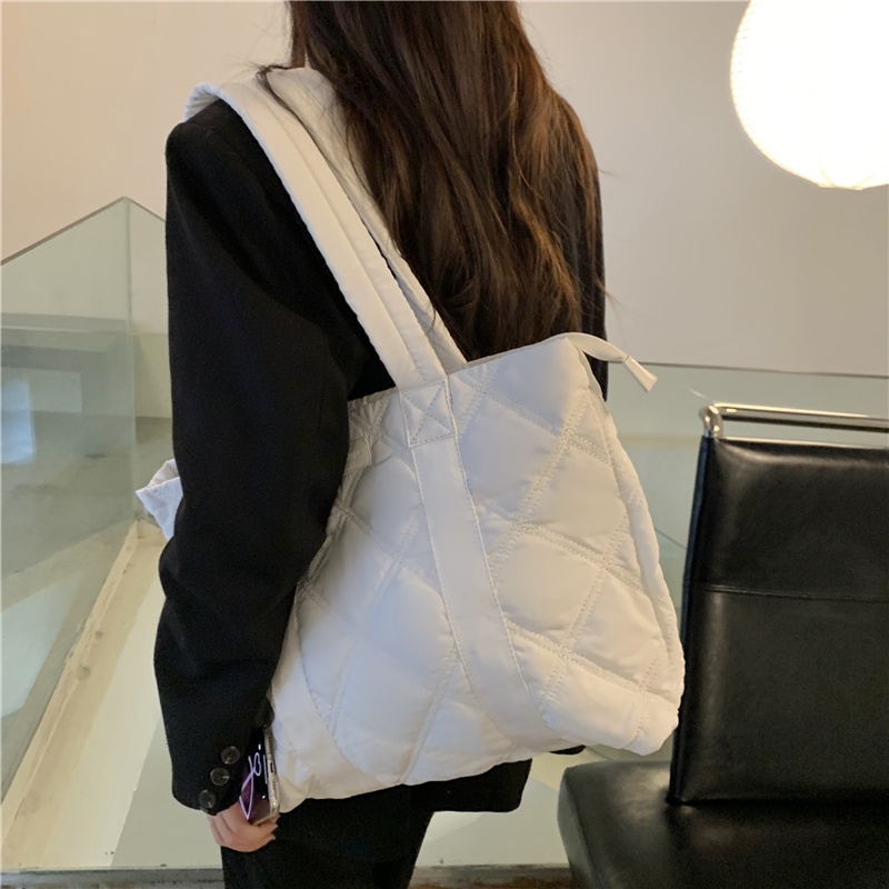 Túi xách tay/ đeo một bên vai IELGY thời trang với ngăn chứa lớn trẻ trung dành cho nữ