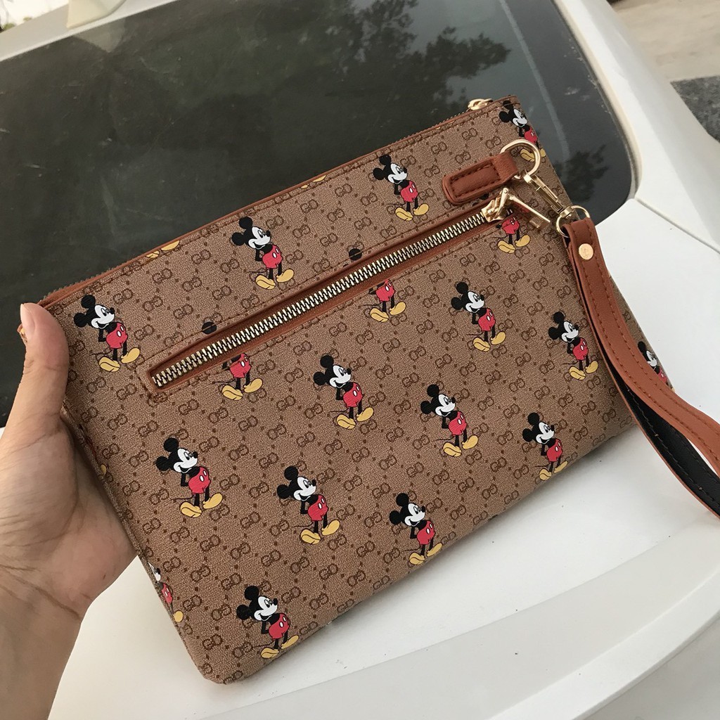 Clutch Mickey cầm tay thời trang nam nữ unisex