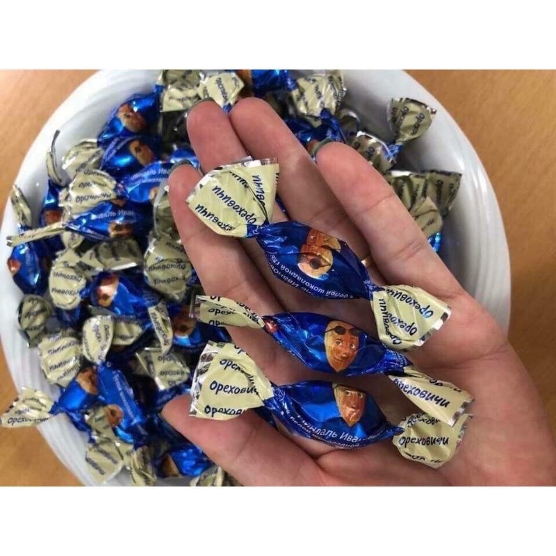 Kẹo Socola Hạnh Nhân Ivan chuẩn Nga