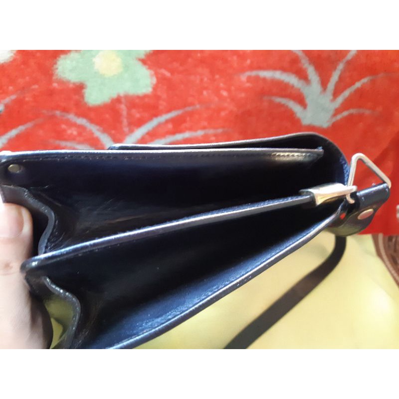 Túi si đeo chéo hiệu Bally