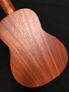 Đàn Ukulele Soprano Mặt Gỗ Thông - CB2