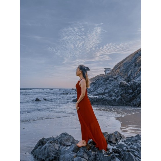 Váy Maxi dài đi biển hở lưng 2 dây có mút ngực màu đỏ - Đầm Maxxi đi biển hở lưng - Bảo hành 3 ngày