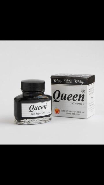 Mực Queen có 3 màu : Tím -Xanh -Đen .