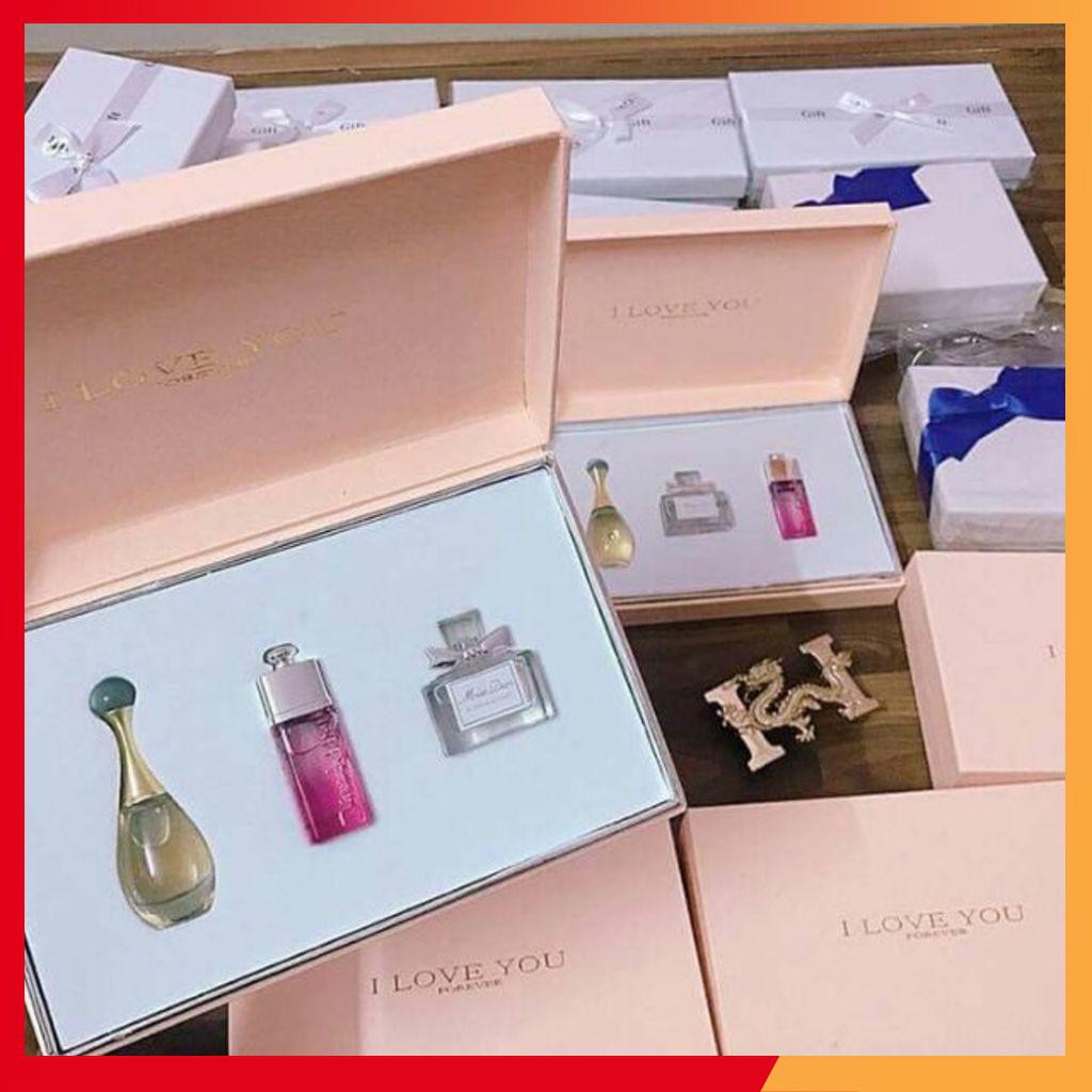 Sét nước hoa làm quà tặng cực hấp dẫn cực đẹp cực sịn mùi thơm quyến rũ cho người sành điệu và độc luôn nhé giá cực yêu