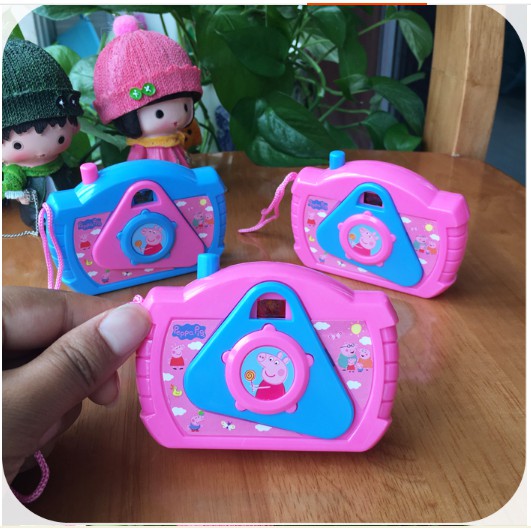 Máy ảnh cho bé không dùng pin hình heo peppa