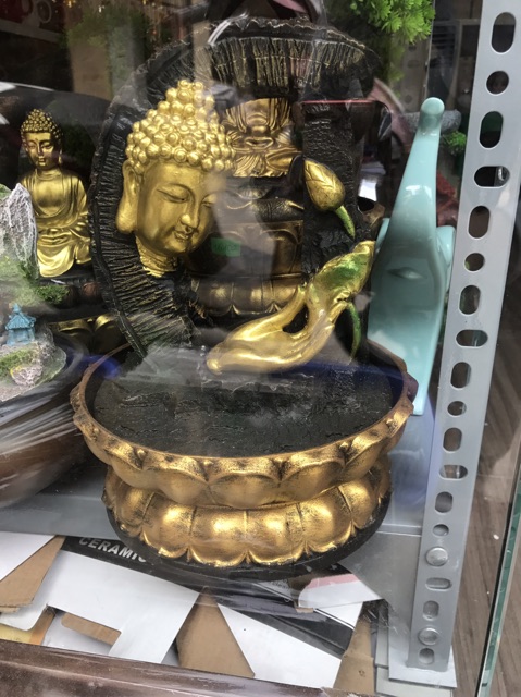 Thác nước phong thuỷ Phật thưởng sen cao 28cm Phật sen rèm