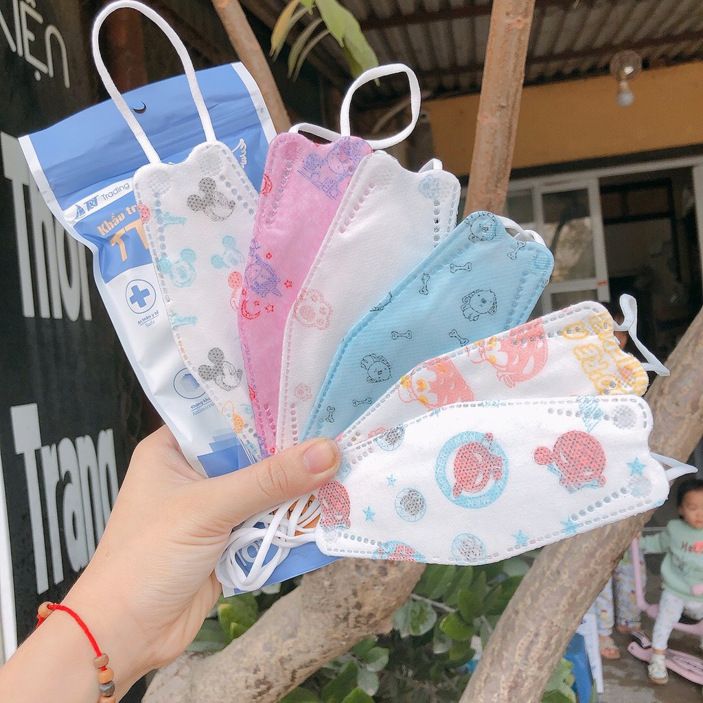 [HÀNG CÓ SẴN] 1 Thùng 600 Chiếc Khẩu Trang Kháng KhuẩnTrẻ Em 4D KF94 Hoạ Tiết Bé từ (1- 10 tuổi)- Kèm Ảnh Thật Shop Chụp | BigBuy360 - bigbuy360.vn
