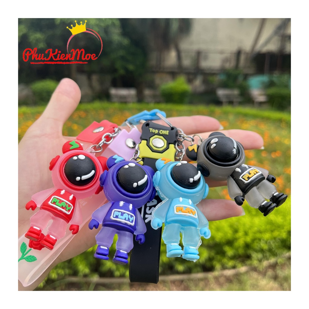 Móc chìa khóa hình phi hành gia cute dễ thương làm bằng cao su PVC cao cấp đẹp rẻ
