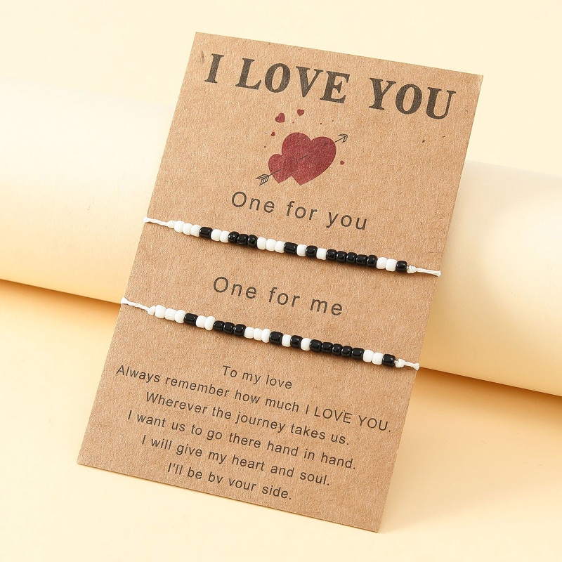 Vòng Tay Chuỗi Hạt Khắc Chữ I Love You Cho Cặp Đôi