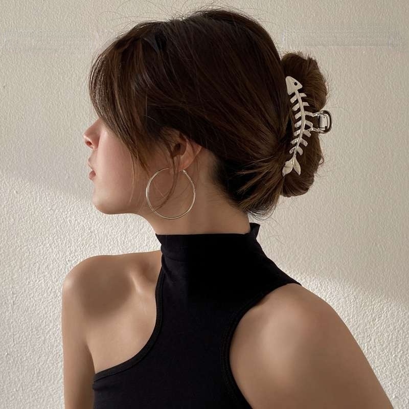 Kẹp Tóc Bản Lớn Họa Tiết Trái Tim Thời Trang Cho Nữ