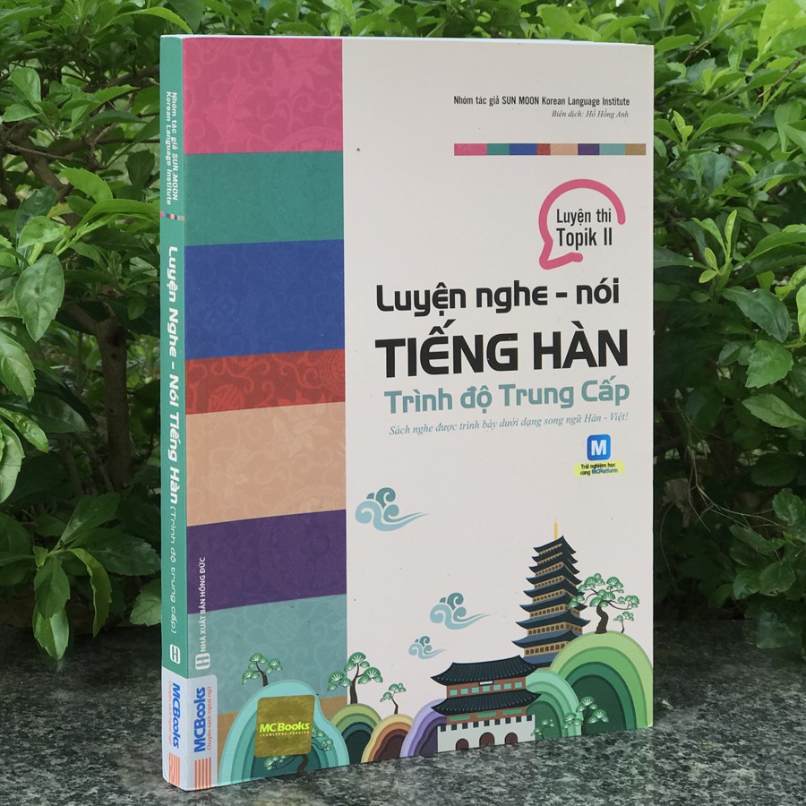 Sách - Luyện Nghe - Nói Tiếng Hàn Trung Cấp