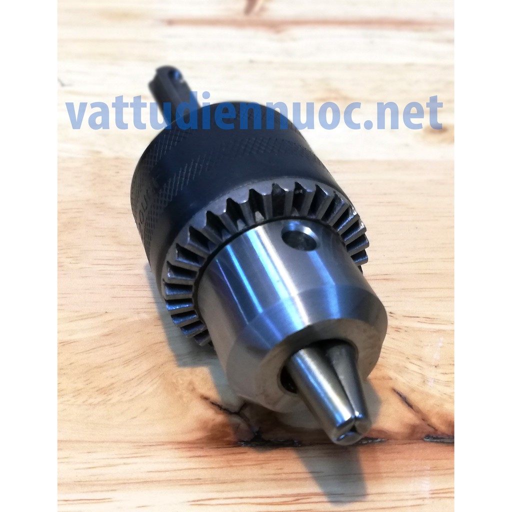 Đầu chuyển mũi khoan từ gài sang vặn
