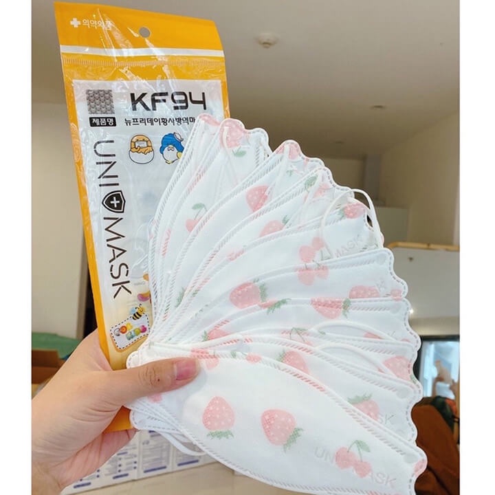 Khẩu trang trẻ em 4 lớp KF94 Uni Mask công nghệ Hàn Quốc, khẩu trang 4D kháng khuẩn, chống bụi mịn bảo vệ hô hấp cho bé