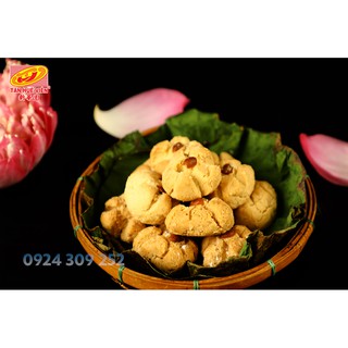 Bánh Hạnh Nhân Tân Huê Viên